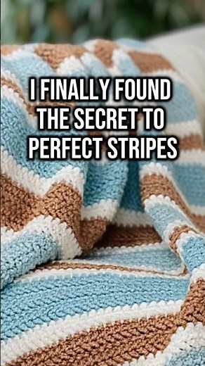 Finally, a crochet blanket method that doesn't torture you with ends #crochet #tutorial #shorts