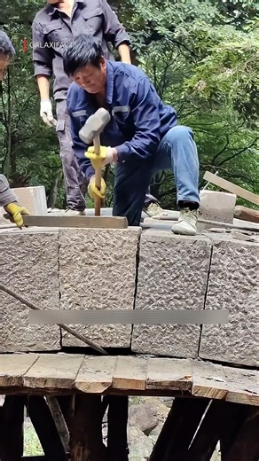 How Ancient Stone Bridges Were Built Without Steel or Concrete | Ancient Engineering Explained