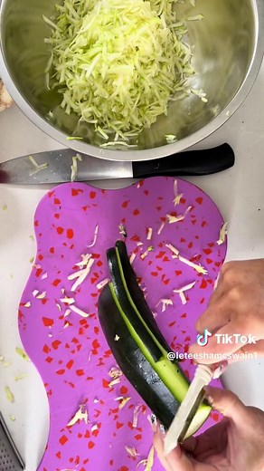 Easy Zucchini Slice Recipe for the Whole Family