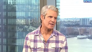 Andy Cohen would love to see Lisa Vanderpump and Kyle Richards SQUASH their feud! | Extra