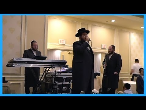 Live Chassidish Dance - Chaim Blumenfeld & Luzer Meilech Hass | לייוו חסידיש טאנץ
