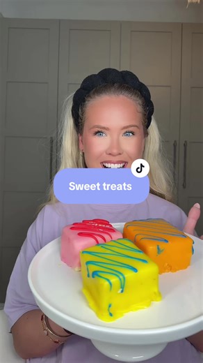 French Fancies Taste Test: Obsessed with Cakes by Rebecca