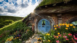 Hobbiton Movie Set Tour | Auckland & Beyond Tours