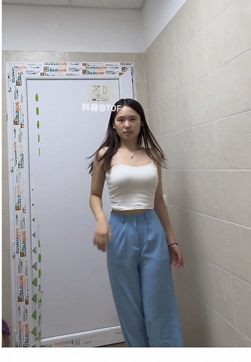 Princess Morning Routine with Girlfriend – Daily Insights