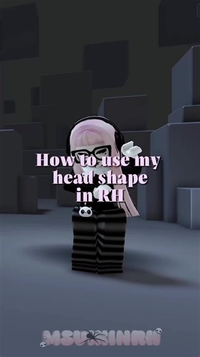 How to Use Your Head Accessory in Royale High