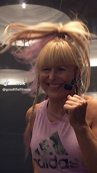 Eat, sleep, BODYATTACK, repeat 💪 The original athletic Group Fitness workout focused on cardio fitness, muscle endurance and agility. Exclusive to GoodLife Fitness. #LesMills #GoodLifeGroupFitness