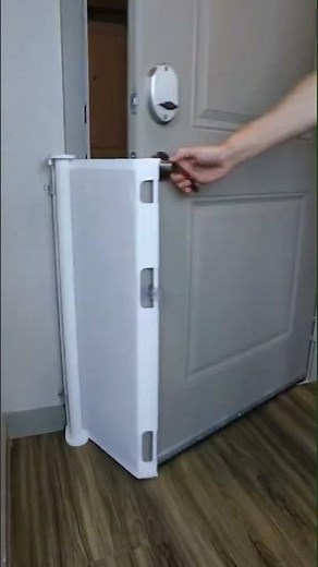 Retractable Baby, Dog, & Cat Gate | safety gate for your front door!