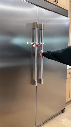 Claudiii on Instagram: "Doing a fridge restock to start fresh and stay organized 🤍A clean fridge makes the whole kitchen feel better ✨ Restocking drinks, fruits, snacks, and everyday essentials 🥬🥤Everything is easy to see, grab, and keep fresh 🤍 Using clear containers helps reduce clutter and save time 🫶Meal prep feels so much easier with an organized fridge ✨ If you love calm, satisfying home resets, this is for you 🌿All fridge organizers are Amazon finds — link in bio or comment 🛒🤍 Cre