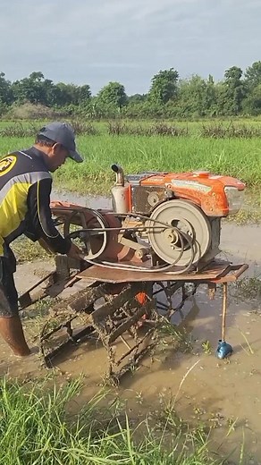 Install RK80-1S Belt on Kubota! #howto #belt #cvt #tractor #samianaworksshop | Samiana Works Shop