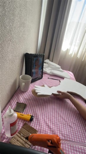 Mini tutorial 🪅✨ Recuerden que en el recibir esta el dar!🫰🏼 Asi que dependiendo del apoyo que tenga mi contenido les estaré subiendo mas tutos🙈🪅👩🏻‍🎨✨ | Mundo de Cartón