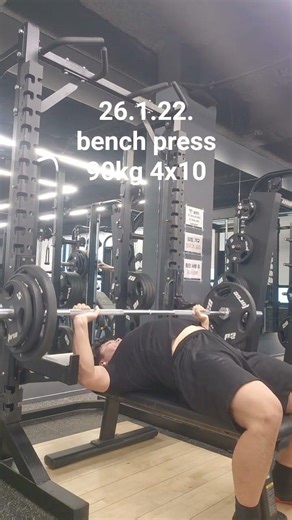 26.1.22. bench press 90kg 4x10