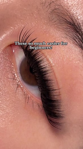 Do your lashes at home! ❤️‍🔥 #lashesathome #clusterlashes #lashesoftiktok #lashextensions #tiktokmademebuyit #Russianstriplashesuk #lashmapping #diylashextensions #hybirdlashes #uk #lashtutorial