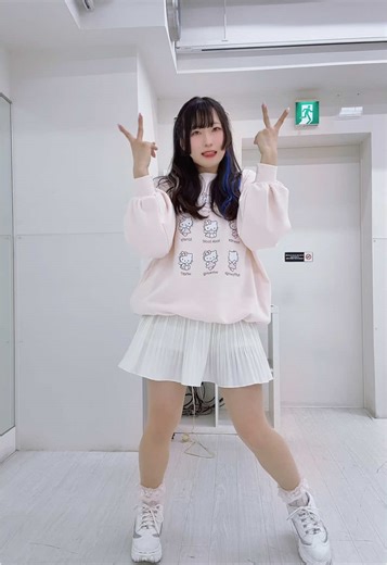 流行りに乗りたかった🎶 #iii #loveandjoy #loveandiii #踊ってみた #dance