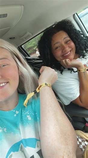 Bull Float 2025 🐂🛶 @Dusty @partywithsupe @937TheBull | float