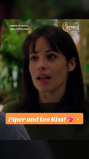 Piper and Leo's First Kiss in Charmed