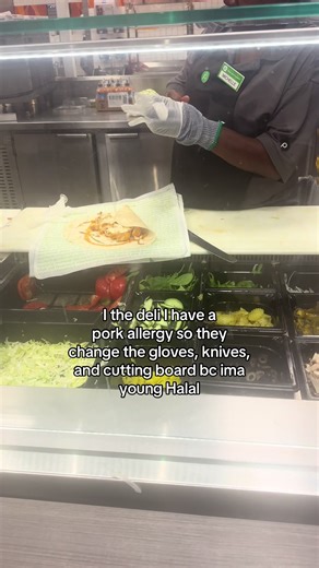 Navigating Food Allergies as a Young Halal Eater