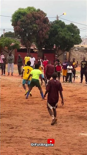 FUNNY FOOTBALL MOMENTS 🤣