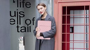 MOSISO Laptop Case 15 inch, 15 inch Laptop Sleeve Compatible with MacBook Air M4 M3 M2 2025 2024 2023, Dell XPS Plus, Square Quilted Vertical Computer Bag with Pocket&Small Case, Sand