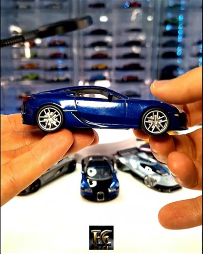 9000 RPM V10 Scream! The Legendary Lexus LFA Supercar (1/43)