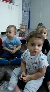 16M views · 381K reactions | Bom dia meus amigos! Recebi este vídeo de um trecho da aula de musicalização com as crianças da CEI Maria Domênica dada pelo Prof. Jelson. Como prefeito quero parabenizar todos os profissionais da educação do nosso município e em especial ao Prof. Jelson por tanto carinho com os nossos pequenos. Que você possa sentir um pouco dessa alegria também em sua casa hoje. #educação #musicalização #guaramirim | Prof. Chiodini | Facebook