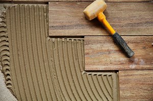 How to Remove Mortar From Old Tiles for Reuse