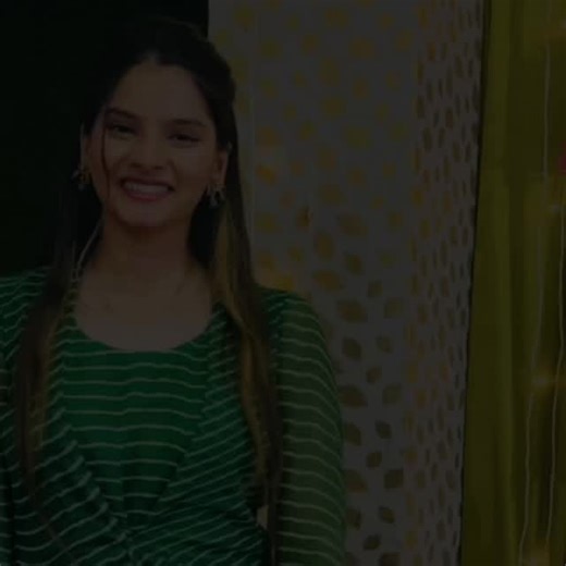 Gulaashna🤍 on Instagram: "😌 #viral #post #reelsinstagram #template #edits #viralvideos #fyp #viralvideos #edits #like #capcut #bollywood #fypppppppppppppppppppppppppppppppppppppppppppppppppppppppppppppppppppppp #wedding #mehindi #trendings #trendingaudio #hairs #makeup #pakistan #music #atifaslamsongs #explorer #trial #reach"