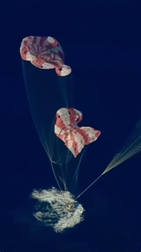 SPLASHDOWN! Artemis II