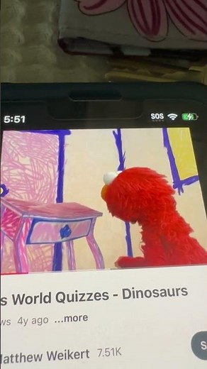 I 0 dancing dancing shoes Elmo's world dinosaurs 🦕 🦖