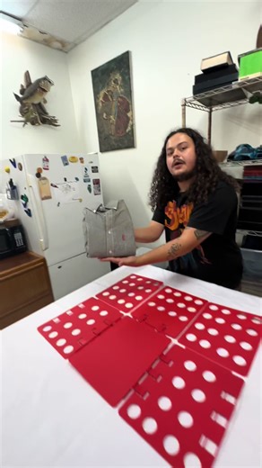 How to Use a Folding Board for Neat Clothing Folds
