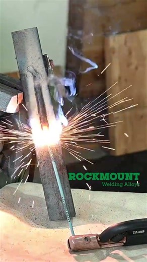 Rockmount Tartan AAA - The Ultimate Field Repair Rod