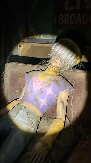 K-pop Demon Hunter Characters in an ABANDONED House!!