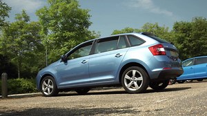 ⚠️Never EVER leave your dog alone in a car on a warm day. Establish the animal's health and condition. If they're displaying any signs of heatstroke dial 🆘999 immediately. If the situation becomes critical for the dog and the police are too far away or unable to attend, many people’s instinct will be to break into the car to free the dog. If you decide to do this, please be aware that without proper justification, this could be classed as criminal damage and, potentially, you may need to defend