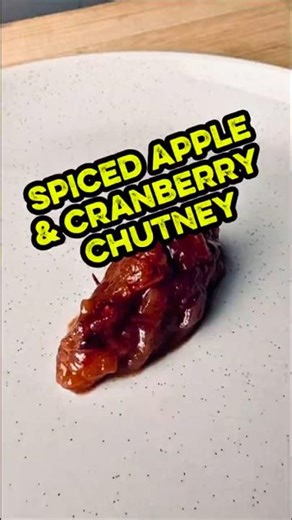 Spiced Apple & Cranberry Chutney #chutney #christmasrecipes #condiments