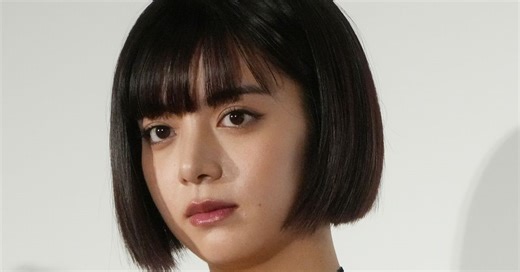 【画像】池田エライザさんの“プラベショット”が車内で撮ったと思えないほど衝撃のハイクオリティ。母との「運命的」な遭遇を報告