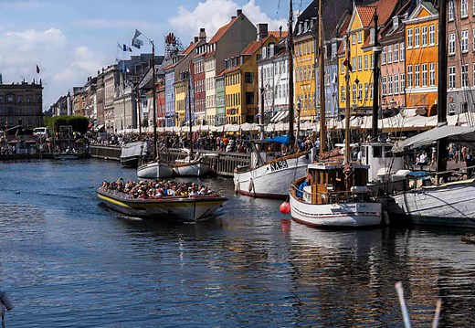 Copenhagen Canal Tour – Boat Sightseeing | stromma.com