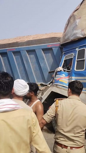 1.6M views · 11K reactions | Driver ki jindgi... . . #explorepage #viral #truck #drawing #trending #post #drivery_mehkma #hindisongs #sedsong #trucklife #trucklife #drivery | Trucking Blog's | Facebook