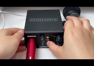 In-line Microphone Pream, Mic Booster Preamplifier for Dynamic and Passive Ribbon Microphones (Black)