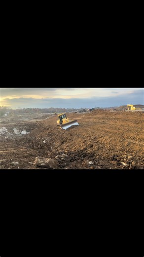 Exploring the Inside of a Komatsu Dozer Cabin