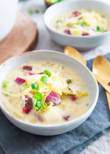 Reuben Soup - Creamy Reuben Soup Recipe with Corned Beef