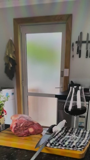 Roast lamb with all the trimmings stuffed inside a giant yorkshire pudding. Perfect rainy day dinner #roastlamb #yorkies | Nature's Kai