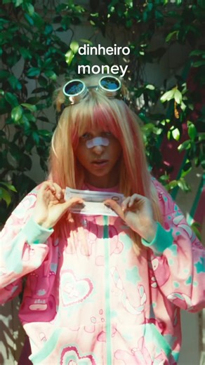 Pixl Girl on Instagram: "🇧🇷🤍música: você me deve dinheiro ! what language should i translate next ?? 💕🩶 - - - - @mrjoedesantis - - - - - - - #reels #ａｅｓｔｈｅｔｉｃ #memesong #funnysong #cançao #música #músicaaovivo #nuevamúsica #música #portugal #musicaportuguesa #lyrics #letrademusica #comedy #brazil"
