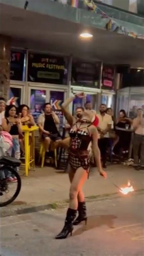 Fire Eating Street Performance♦️♠️🃏 (Outfest) #fireeating #fireperformance #clown