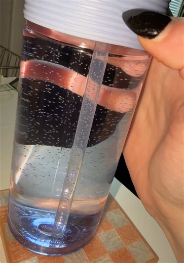 Going live tonight on my main acct @☆ princess ☆ at 8pm CST! ⌨️💖 join for some lofi ASMR #livetonight #asmr #tingles #lofiasmr #liveasmr