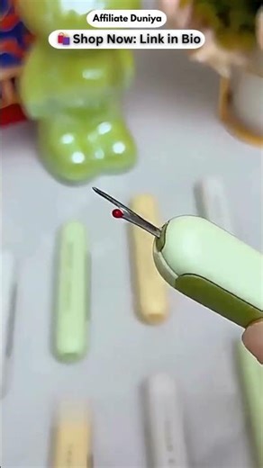 🧵 Magic Tool! Thread a Needle in 1 Second (No Eyesight Needed)