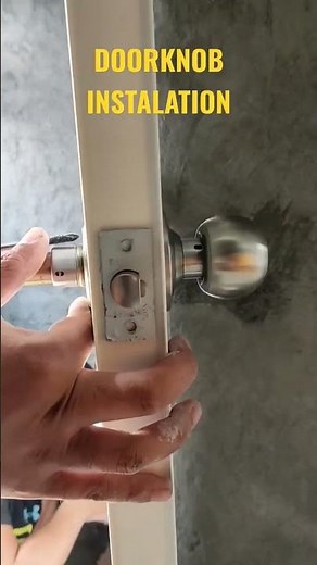DOORKNOB INSTALLATION FAST AND EASY | DIY PROJECTS | How to Install a Doorknob #TAYLOVERSE