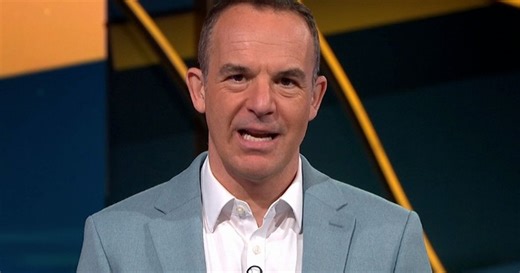 Martin Lewis urges people on benefits to check for ‘special’ £20 broadband deals