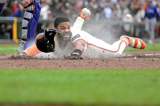 Watch: Giants Win In a Walk-Off On Wacky, Slapstick In-the-Park Home Run