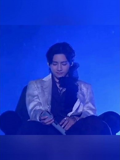 Kim Taehyung is in pain during PTD Concert 😭 #shorts #bts #kimtaehyung