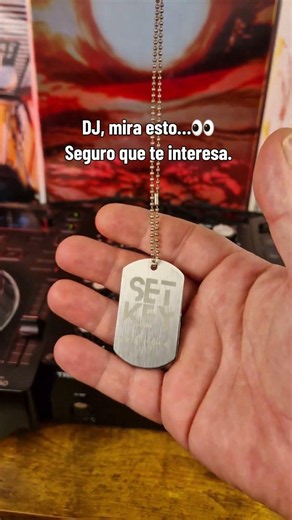 ¿Eres DJ? Esta memoria USB personalizada puede convertirse en tu mejor aliado