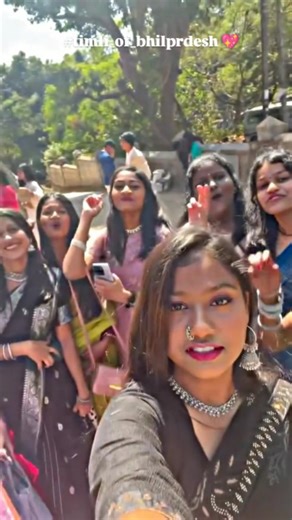 (♥ω♥) timli__of_bhilprdesh_01 (♥ᴗ♥) on Instagram: "New Reel Timli virl video"